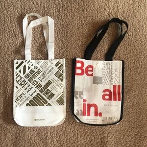 Bundle of 2 lululemon bags
